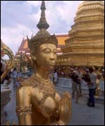 insidefightingthailand.jpeg